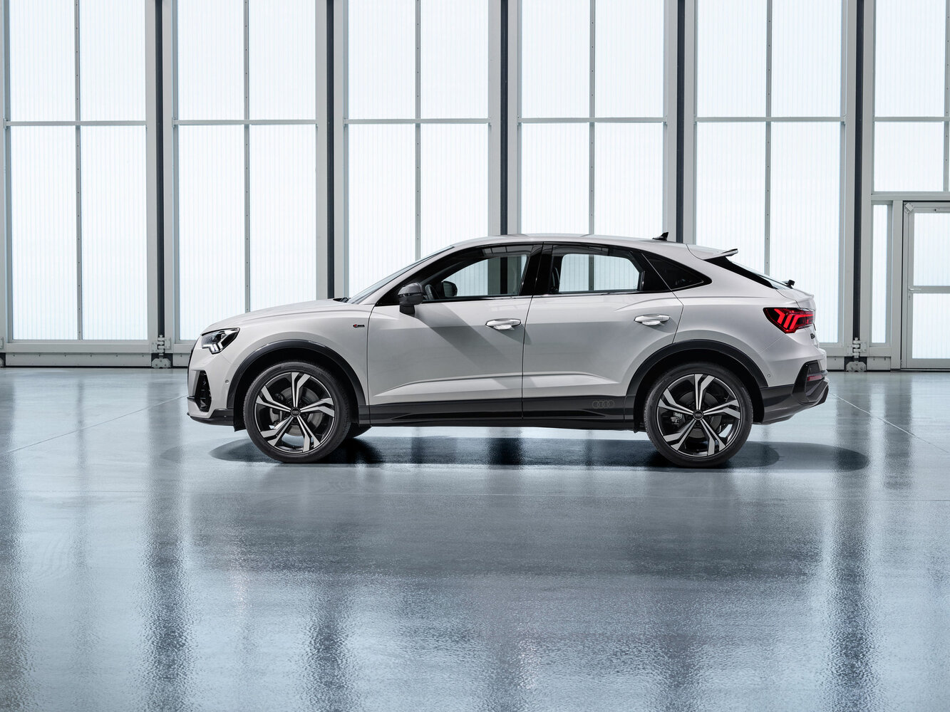 Audi Q3 Sportback, вид 2