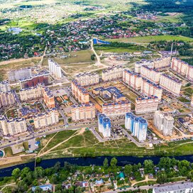 Купить квартиру с ремонтом в ЖК «Лукино-Варино» в Москве и МО - изображение 2