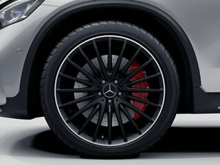 Высокоэффективная тормозная система AMG