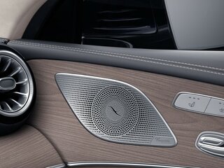 Акустическая система объемного звучания 3D Burmester® класса High End