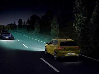 Система динамического управления дальним светом "Dynamic Light Assist" для матричных фар