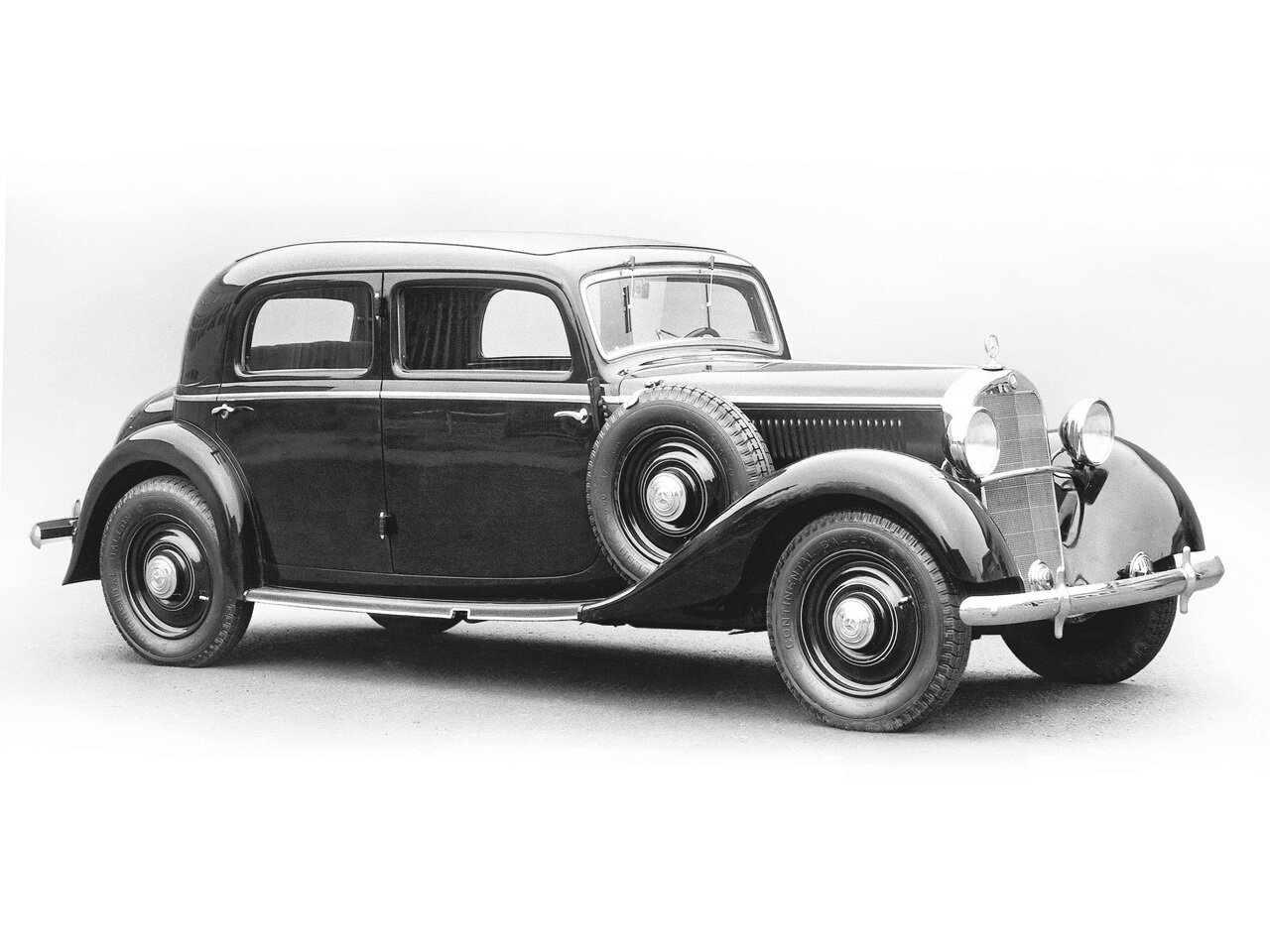 Mercedes-Benz W138 Основной вид