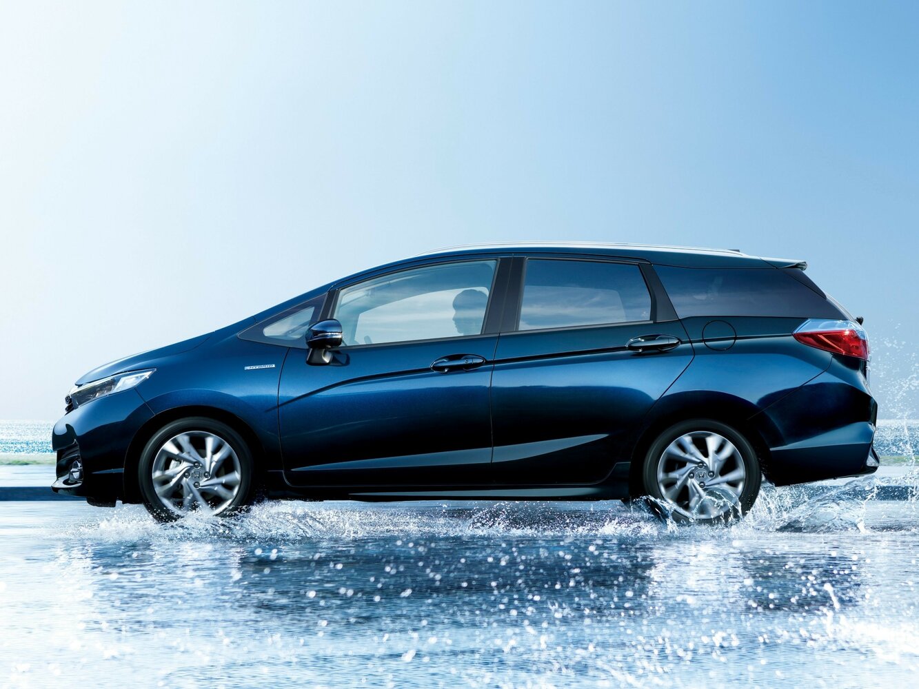 Honda Shuttle Hybrid, вид 2