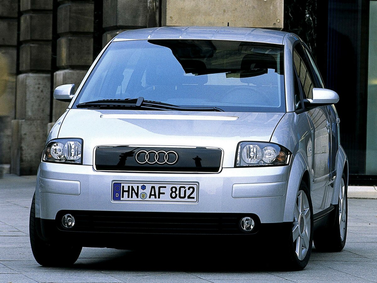 Audi A2, Хэтчбек 5 дв.: фото поколения