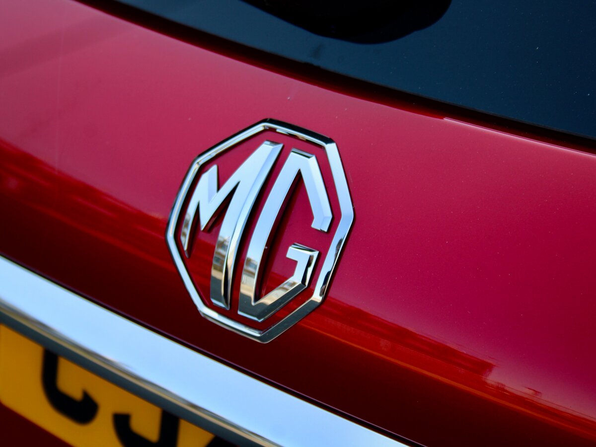 MG 5 EV I, Универсал 5 дв.: фото поколения