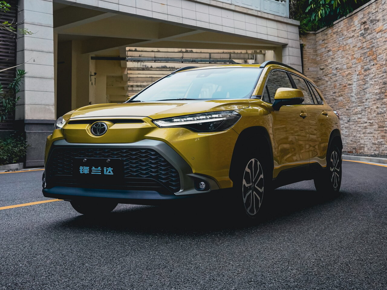 Toyota Frontlander Основной вид