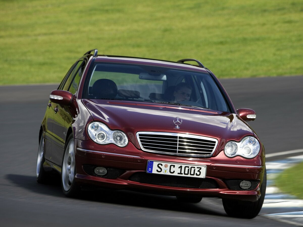 Mercedes-Benz C-Класс AMG II (W203), Хэтчбек 3 дв.: фото поколения