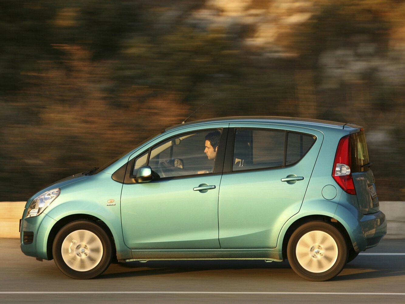 Suzuki Splash, вид 2