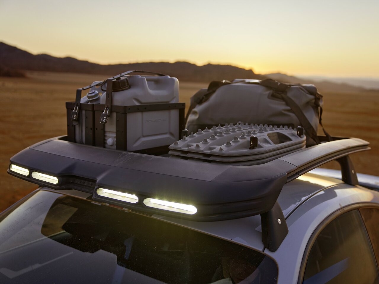 Porsche 911 8 поколение (992), Купе Dakar - технические характеристики ...