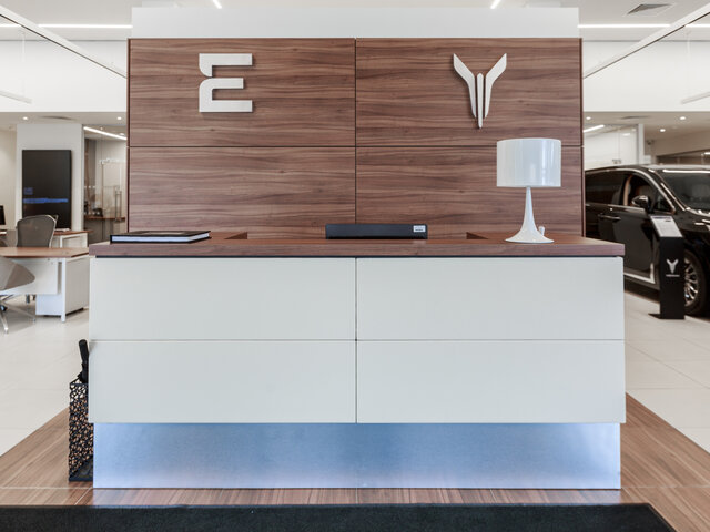 Профиль дилера РОЛЬФ Полюстрово | Автомобили с пробегом на Авто.ру