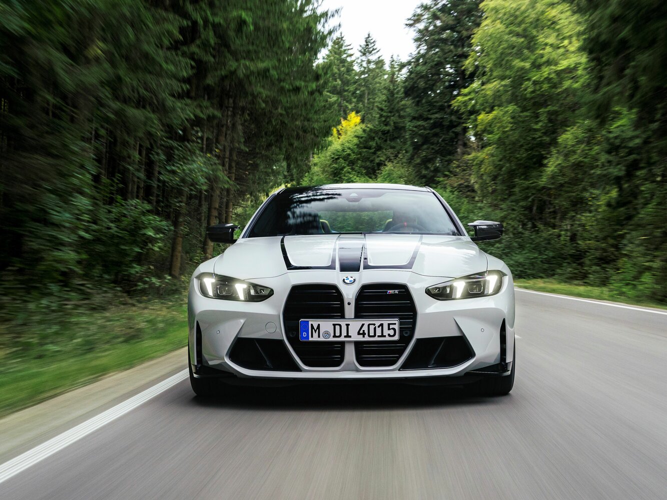 BMW M4, вид 3