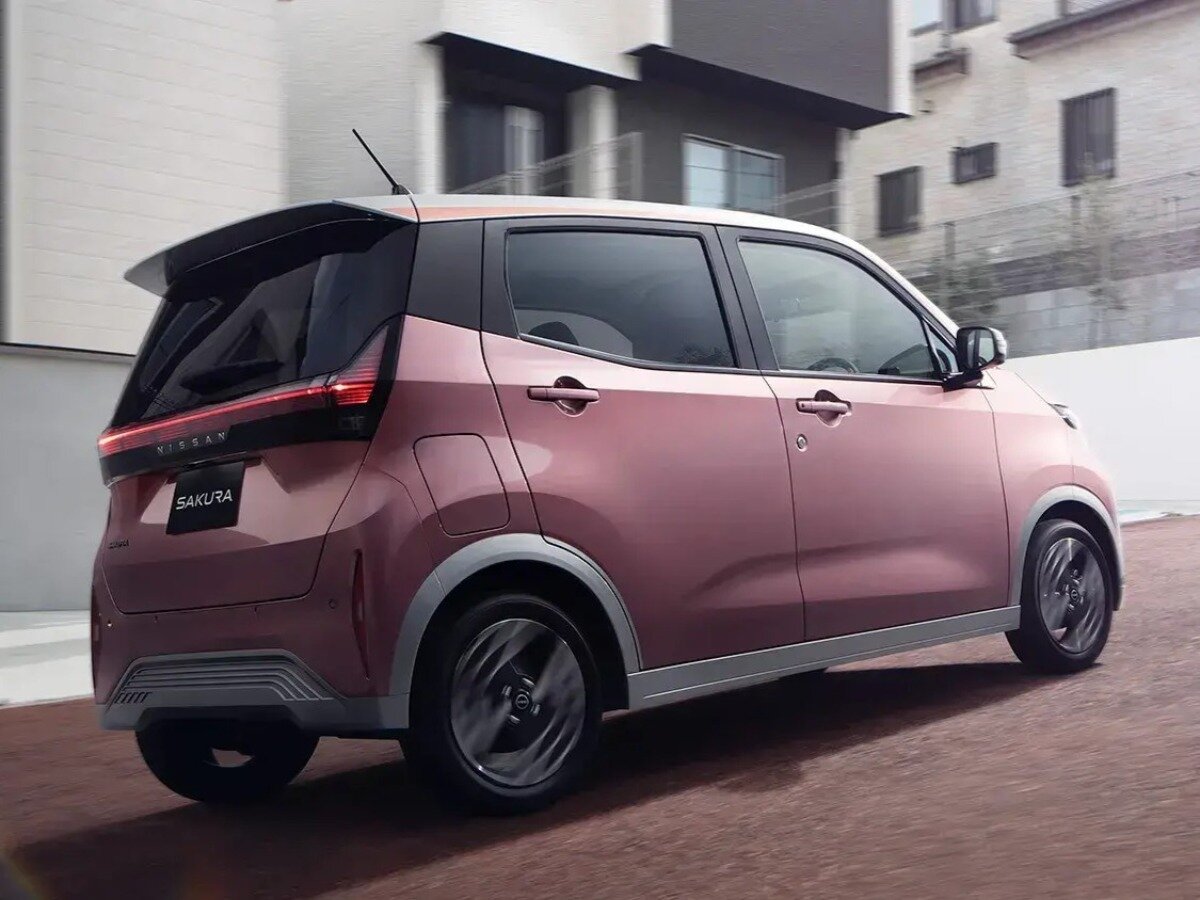 Nissan Sakura I Рестайлинг, Хэтчбек 5 дв.: фото поколения
