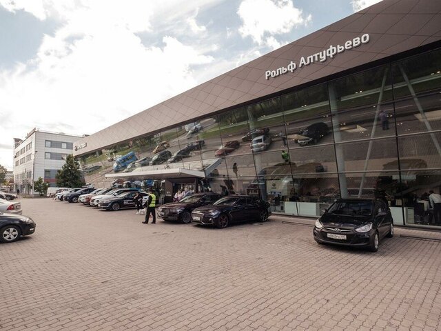Профиль дилера РОЛЬФ Алтуфьево Hyundai на Авто.ру
