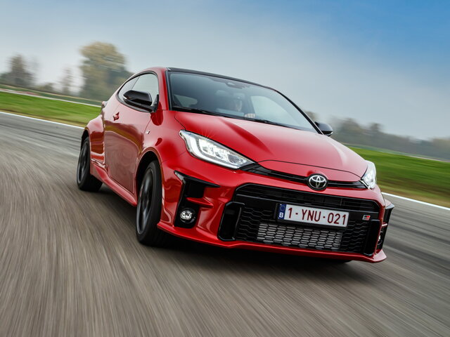   Toyota Yaris 2023     -     2023   