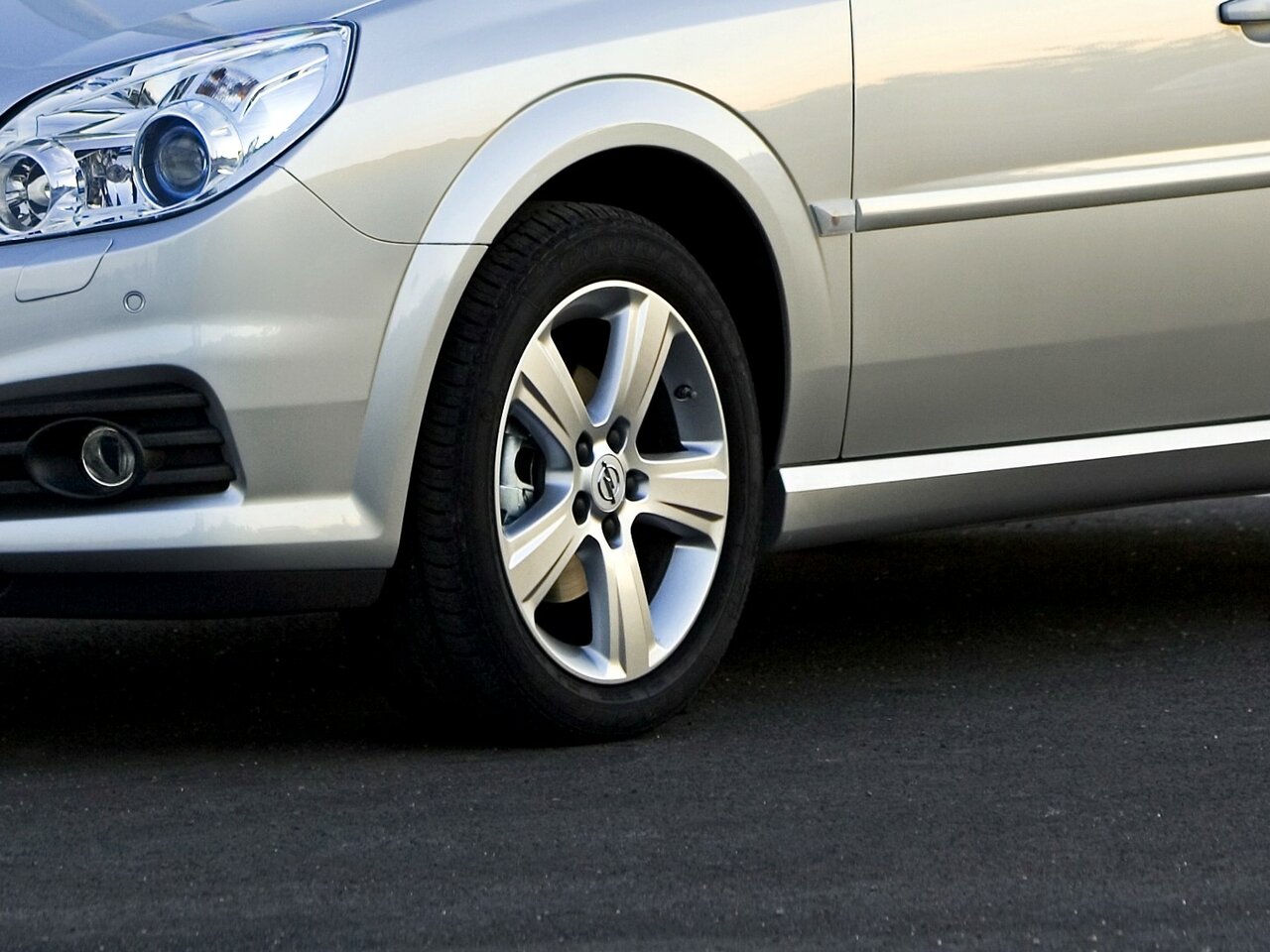 Opel Vectra C рестайлинг, Седан - технические характеристики, модельный ...