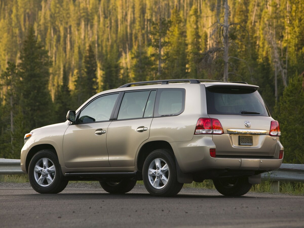 ЛС голая модел  Toyota Land Cruiser 200 Series, Внедорожник 5 дв. - технические  характеристики, модельный ряд, комплектации, модификации, полный список  моделей, кузова Тойота Ленд Крузер