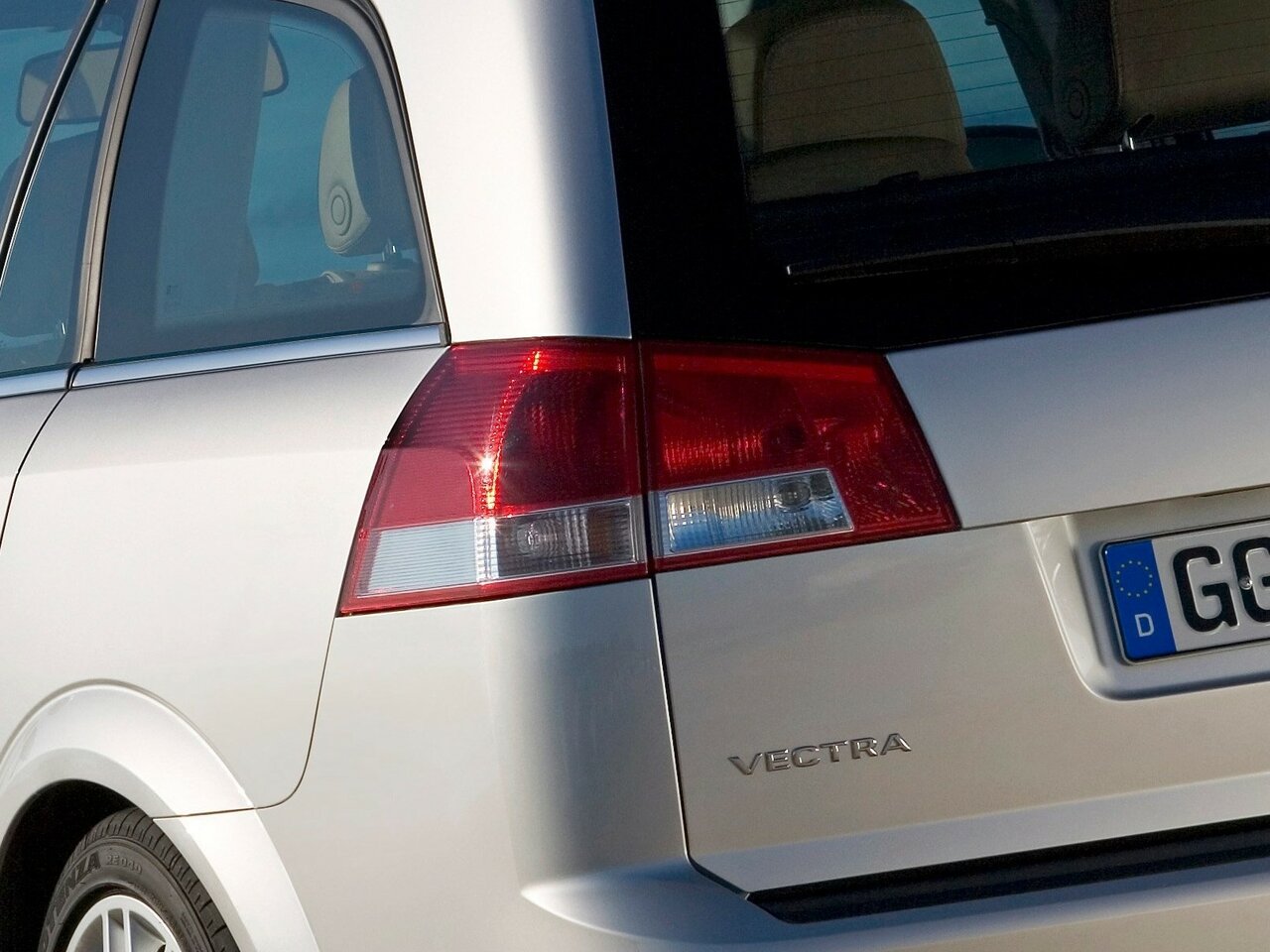 Opel Vectra C рестайлинг, Универсал 5 дв. - технические характеристики ...