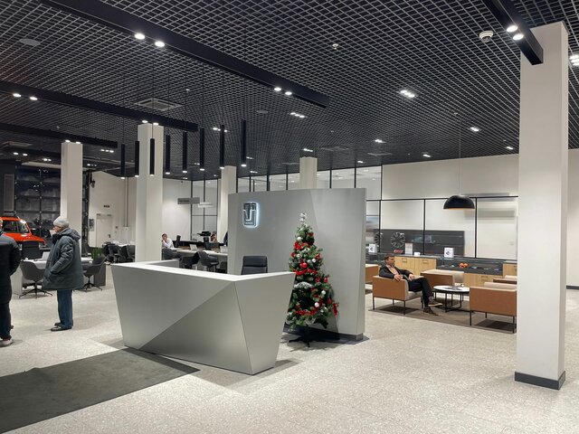 Профиль дилера Автомир Щелковская на Авто.ру