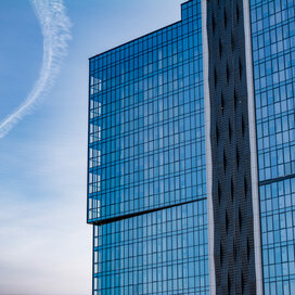 Купить 2-комнатную квартиру с подземным паркингом в жилом доме GRANDO в Новосибирске - изображение 1