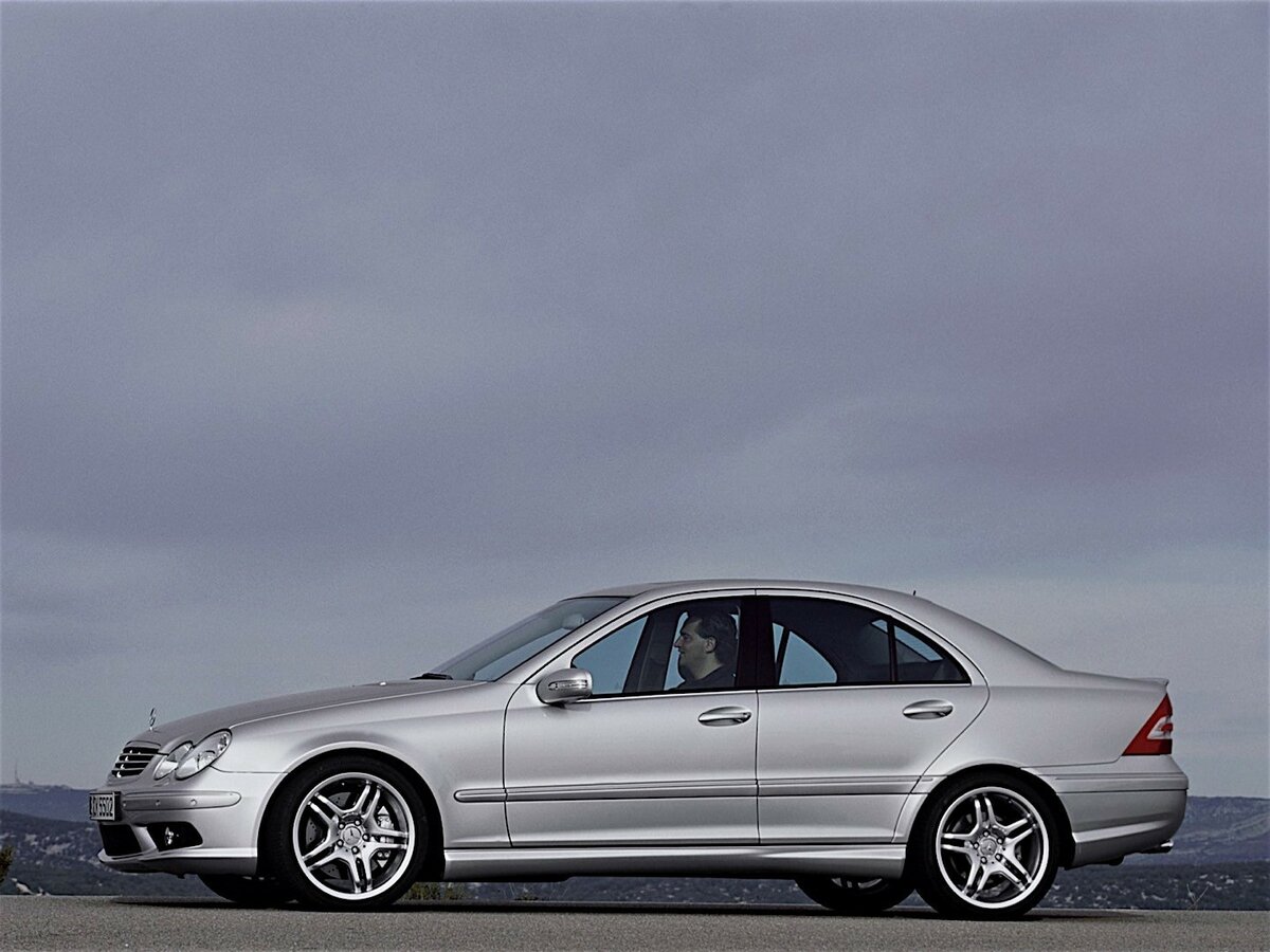 Mercedes-Benz C-Класс AMG II (W203) Рестайлинг, Седан: фото поколения