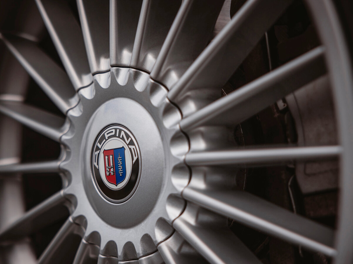 Alpina B5 E60/61, Седан: фото поколения