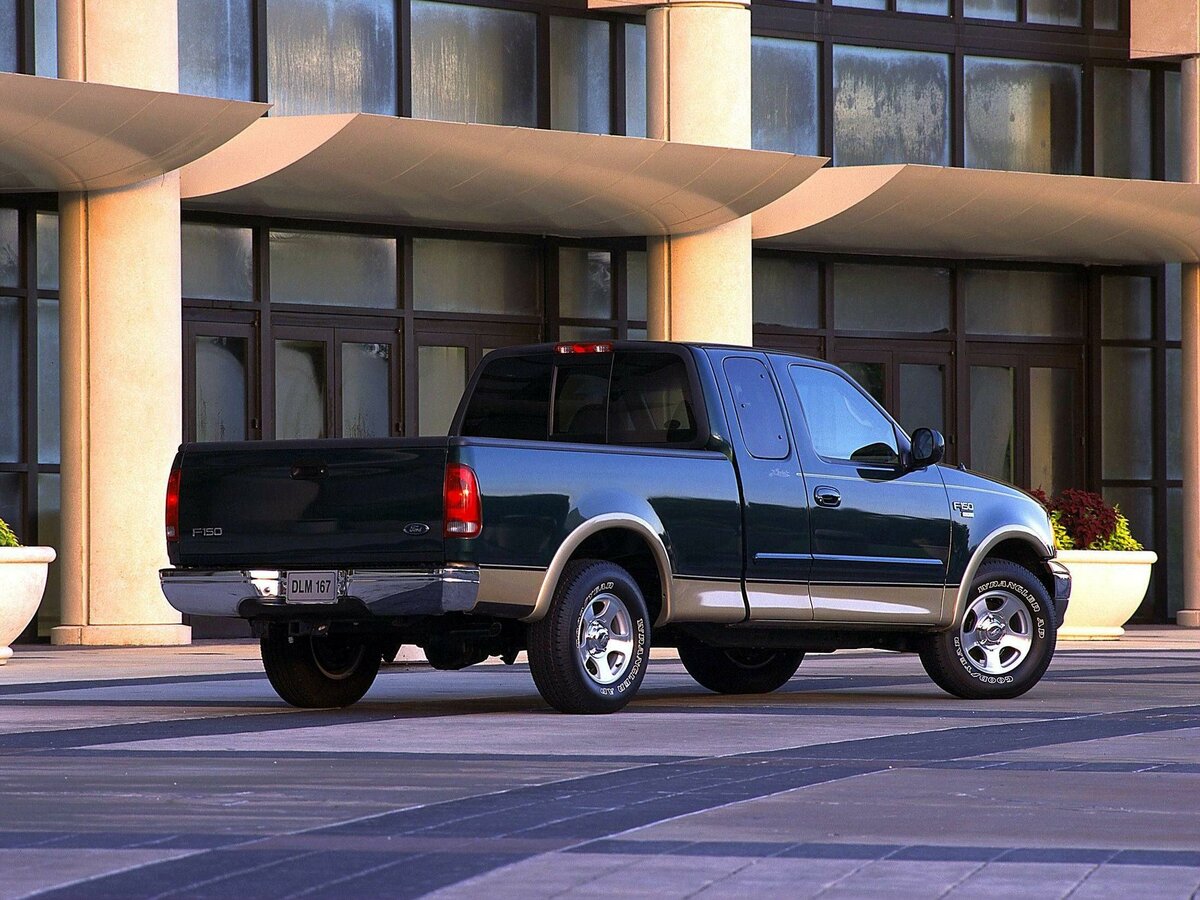 Ford F-150 X, Пикап Двойная кабина: фото поколения