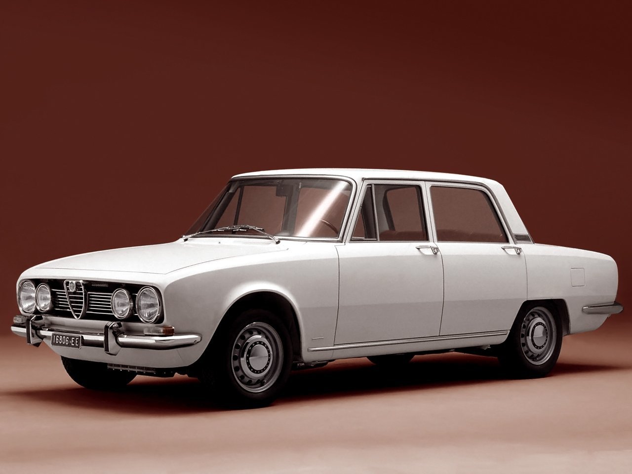Alfa Romeo 105/115 Основной вид