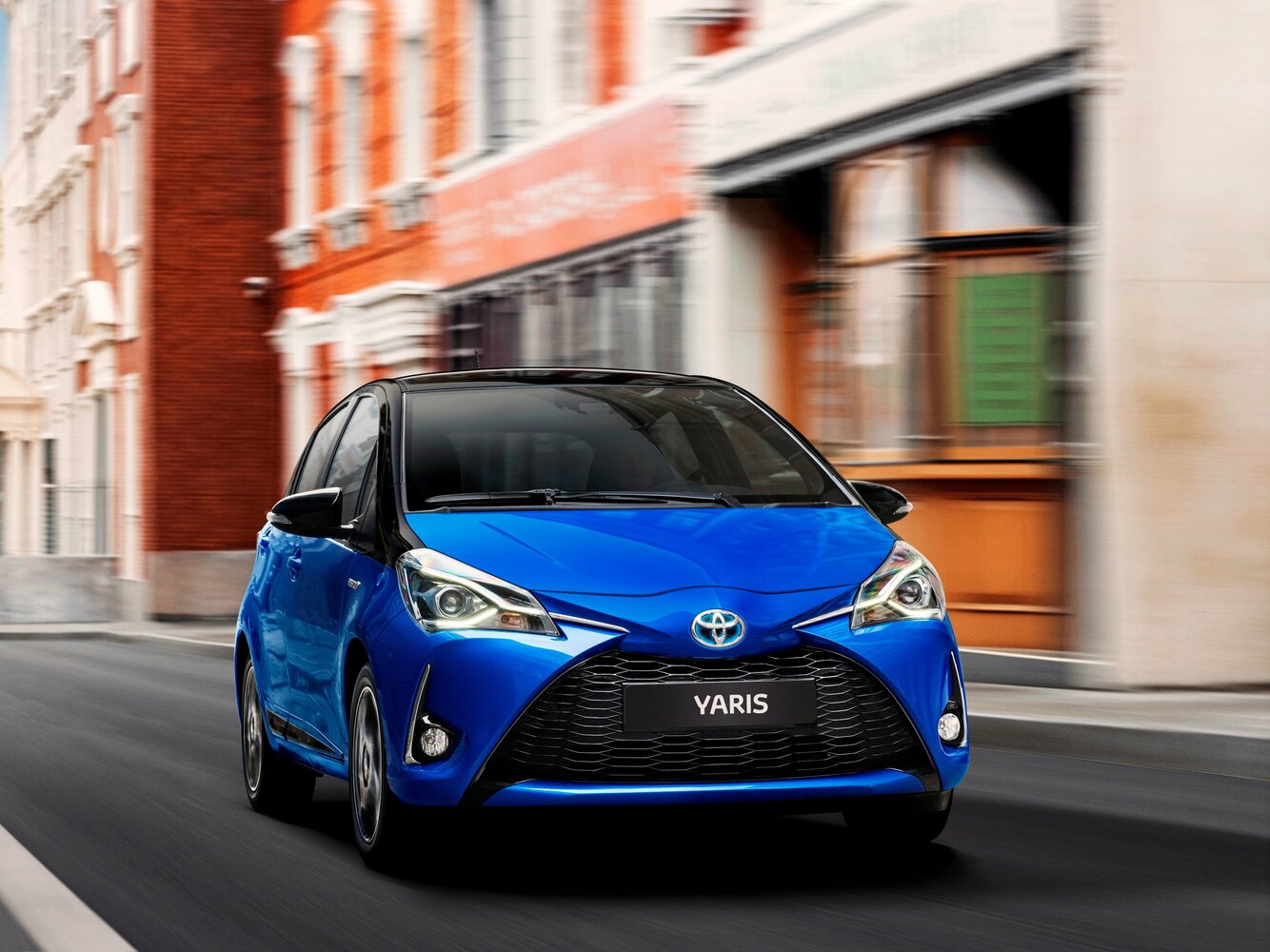 Toyota Yaris Hatchback, вид 3