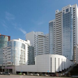 Купить 4-комнатную квартиру в ЖК «Эльбрус» в Новосибирске - изображение 1