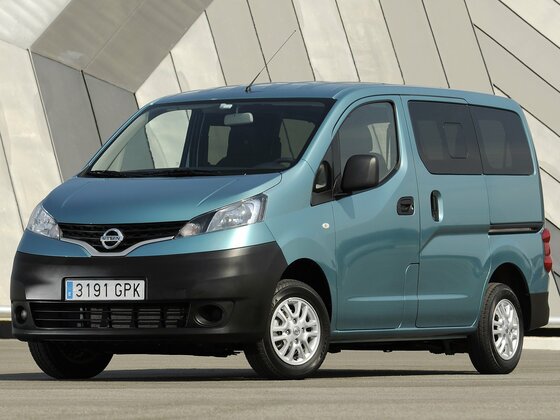 buy nissan nv200