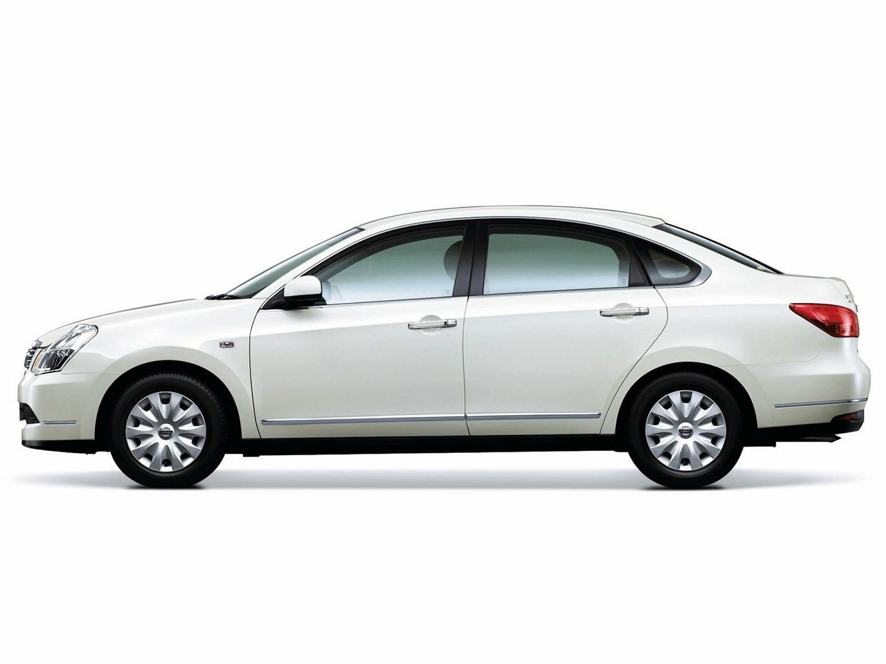 Nissan Bluebird Sylphy, вид 2