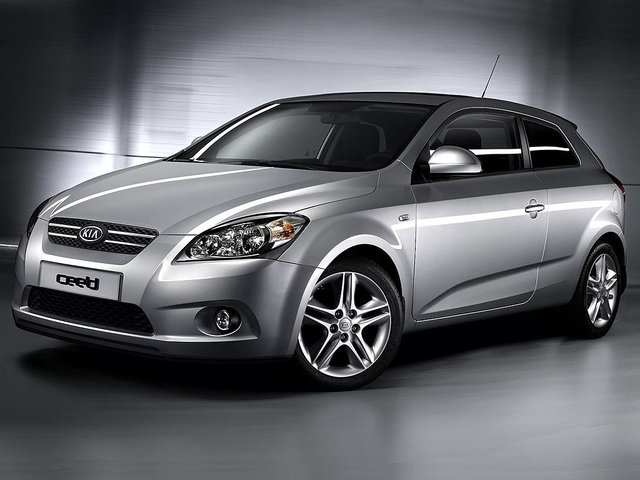 Kia Ceed 1  -            