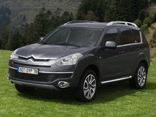 Citroen C-Crosser