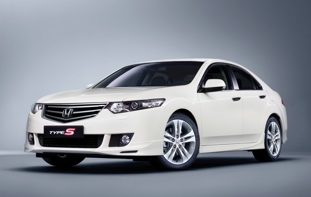 Honda Accord 8   Type-S -              