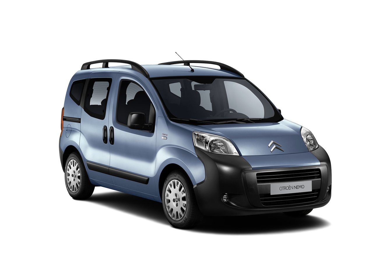 Сравнение Citroen Nemo и Citroen SpaceTourer XS 50 kWh по ...