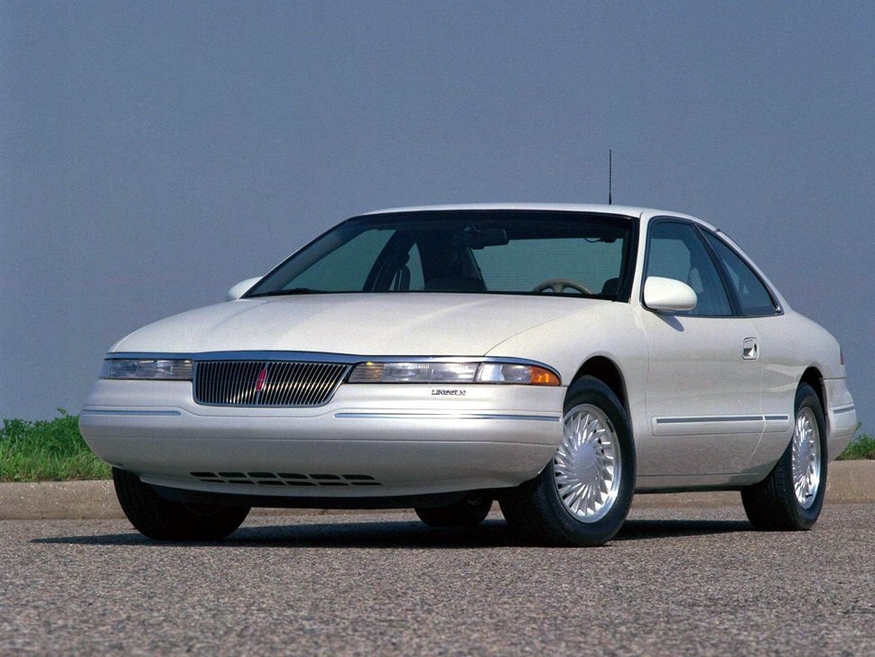 Lincoln Mark VIII Основной вид