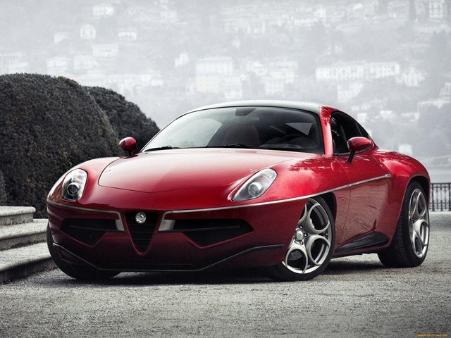 Alfa Romeo Disco Volante 2012 - Марсианские хроники: уникальный дизайн и захватывающие возможности
