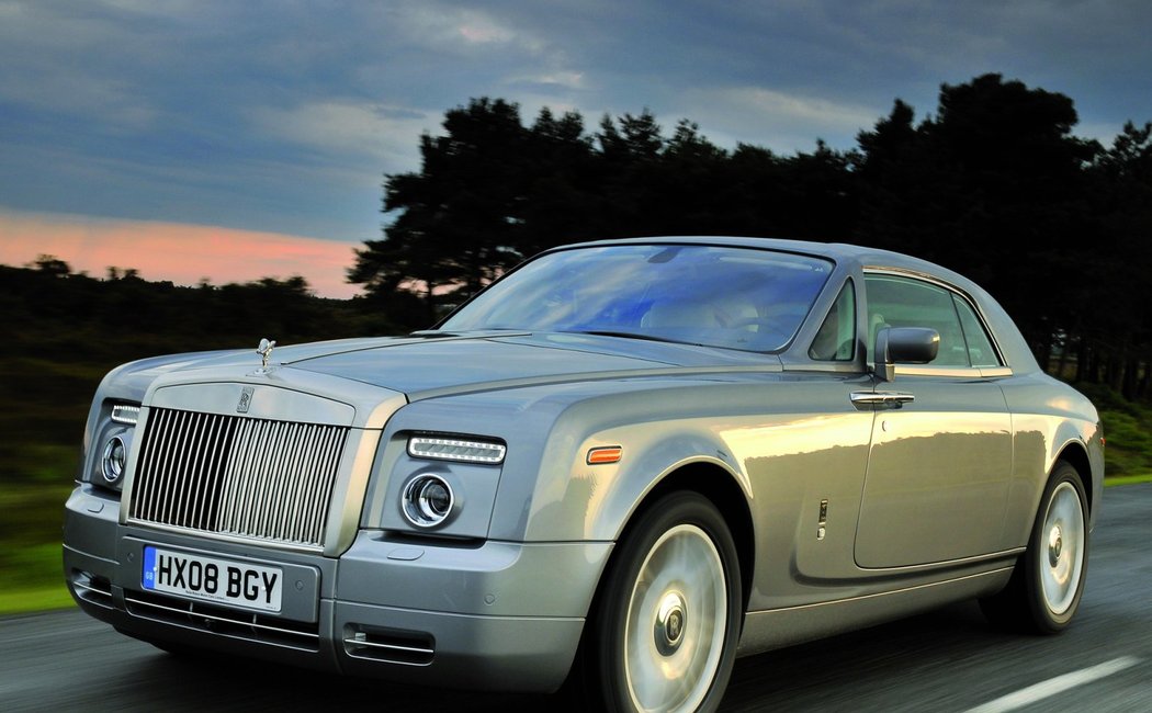 Купить новый Rolls-Royce Phantom VII | Цены на новые Роллс-Ройс Фантом ...