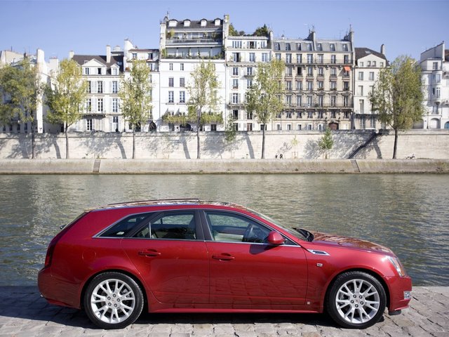 Универсалы Cadillac