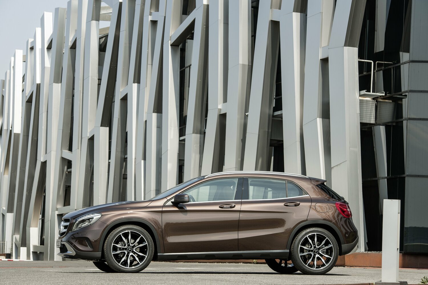 Mercedes-Benz GLA, вид 2
