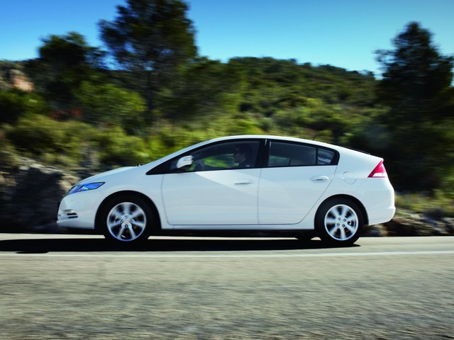 Honda Insight 2 поколение гибрид