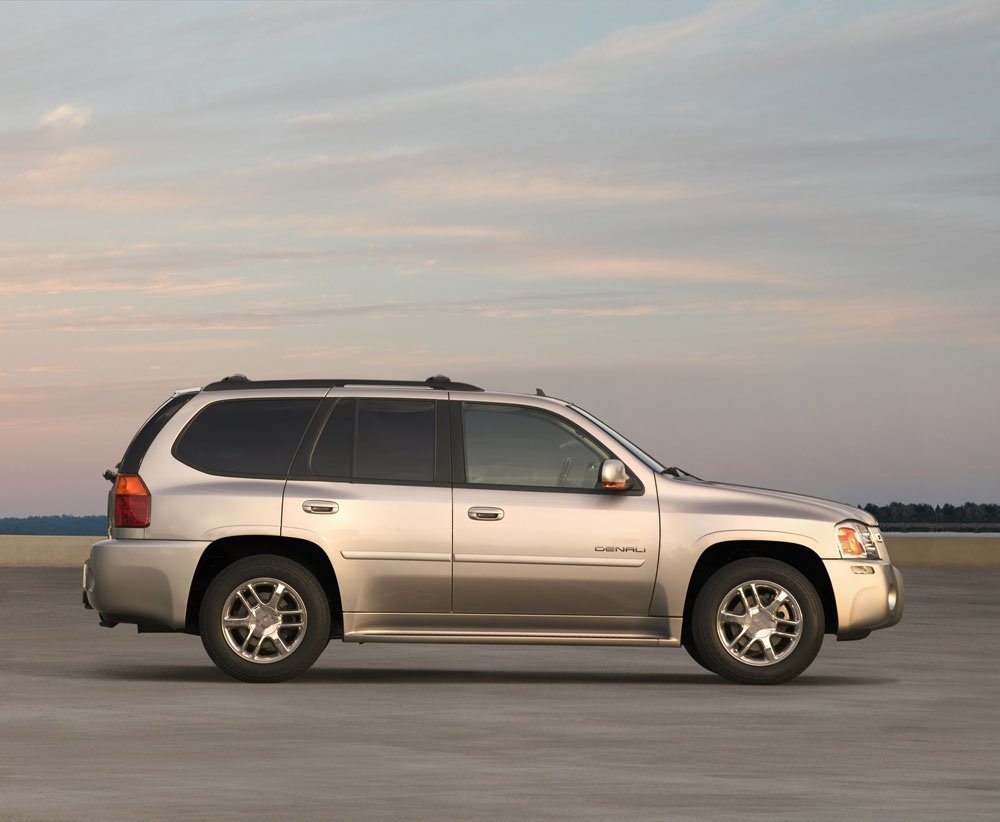 Внедорожник GMC Envoy