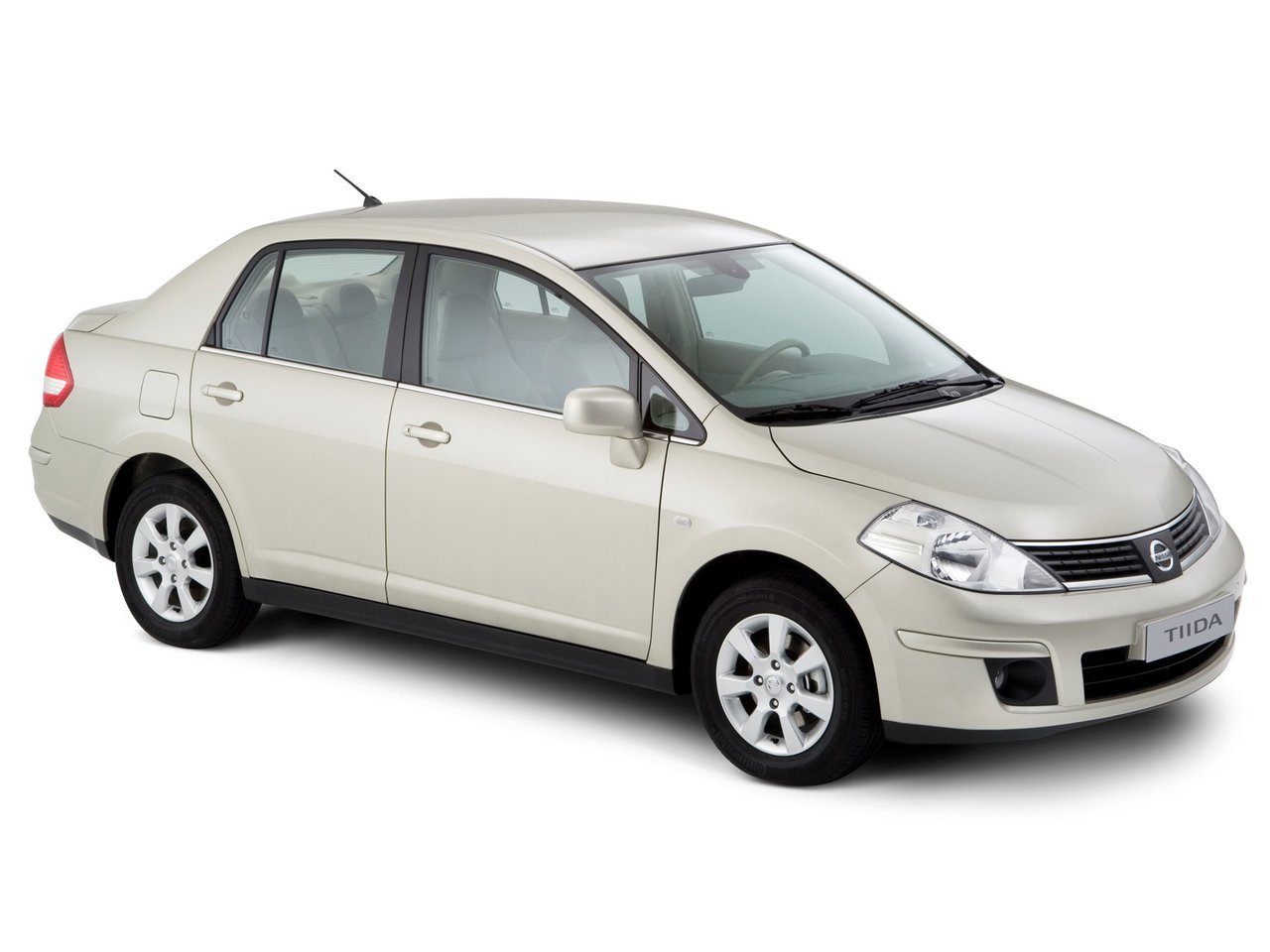 Nissan Tiida 1 поколение рестайлинг (2010 – 2013) - технические ...