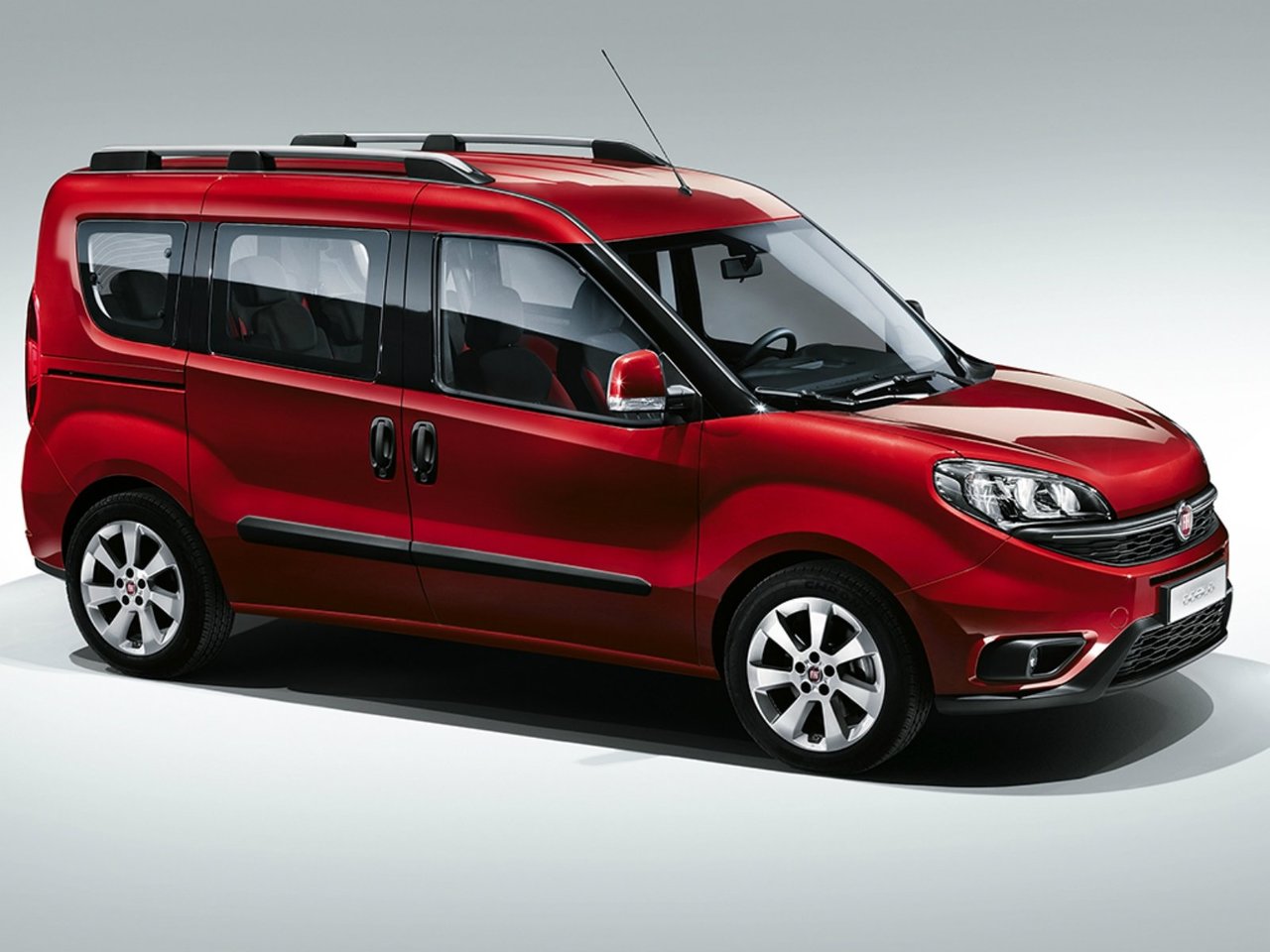 fiat doblo четвертого поколения