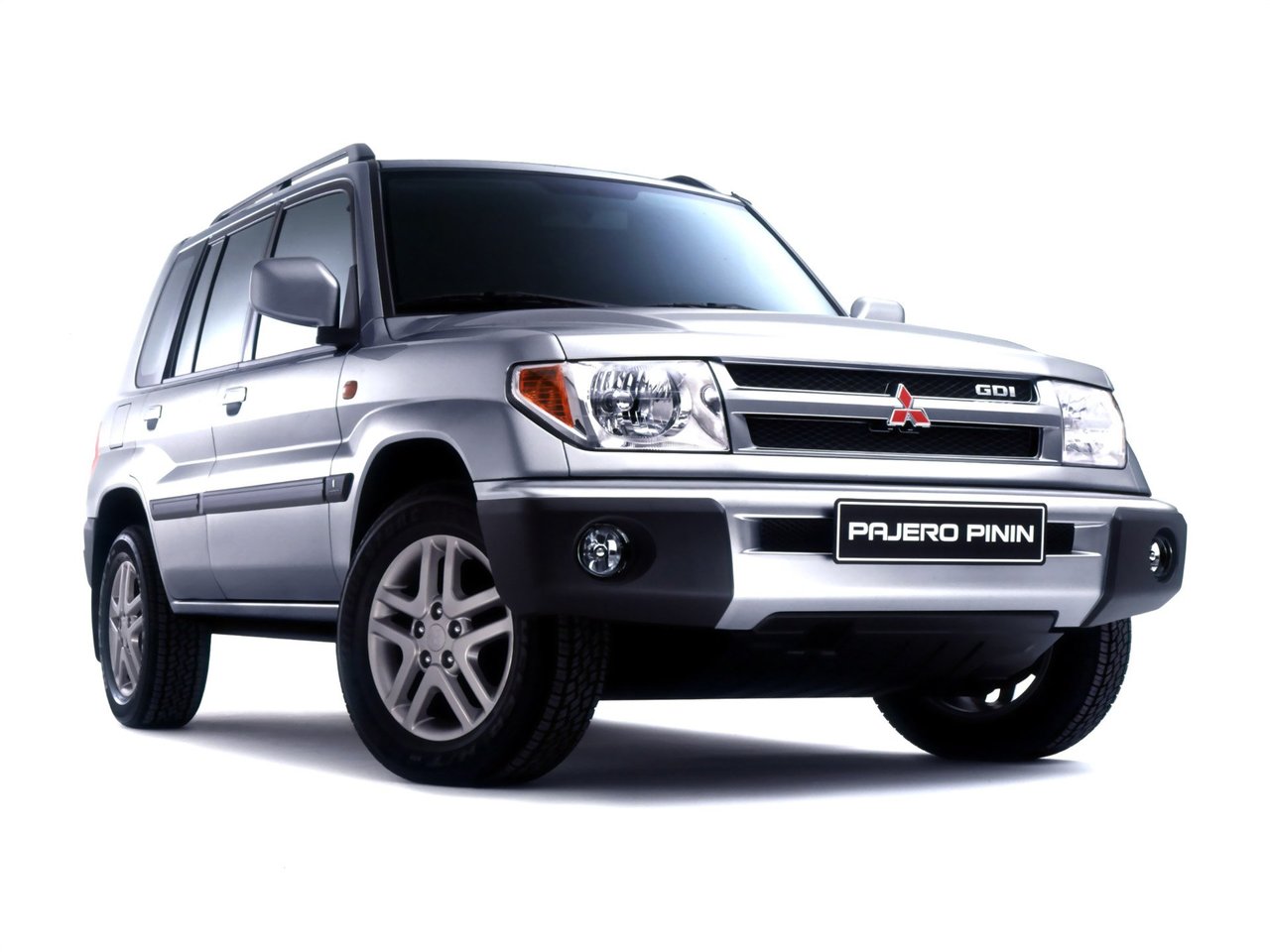 Mitsubishi Pajero Pinin - технические характеристики, модельный ряд ...