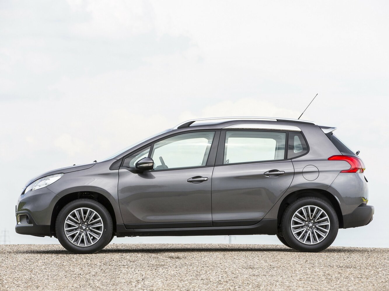 Peugeot 2008, вид 2