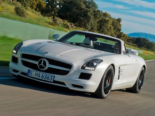 Mercedes-Benz SLS AMG
