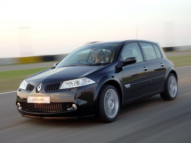 Renault Megane RS 2   -              