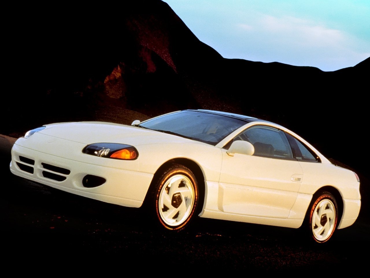 Dodge Stealth технические характеристики, модельный ряд, комплектации
