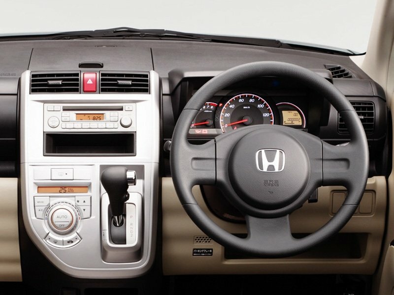 Honda Zest, вид 3